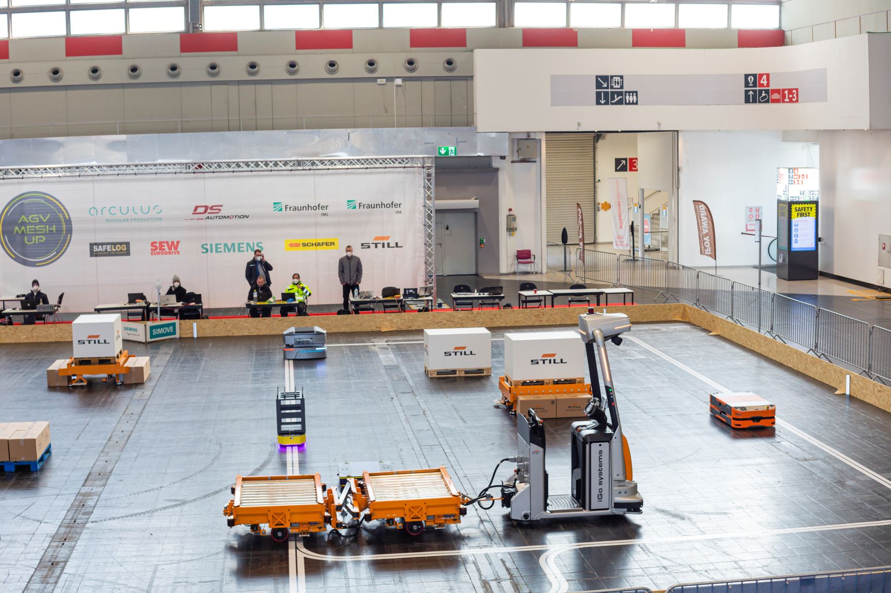 Automated Guided Vehicles (AGVs) in logistics | KION GROUP AG | KION ...